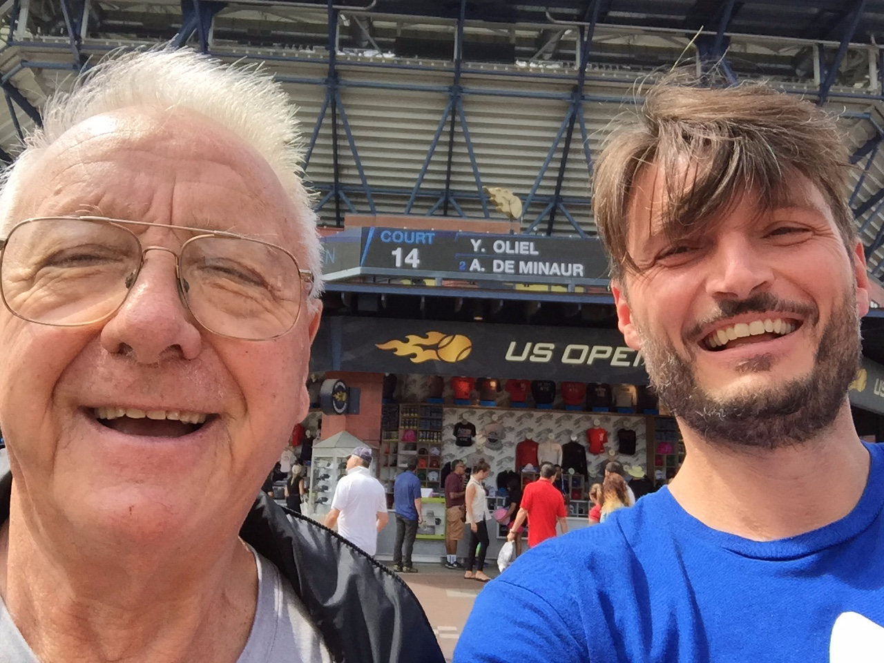 urban airship product manager bill schneider and his dad at the us open